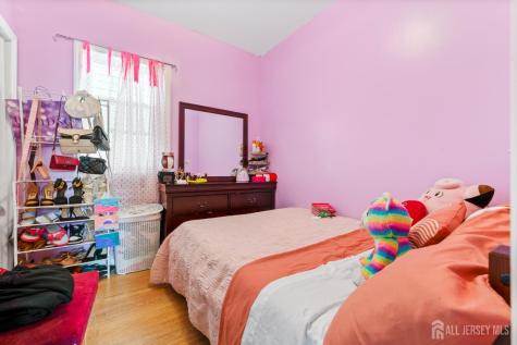 183 Walnut Street Paterson NJ 07522