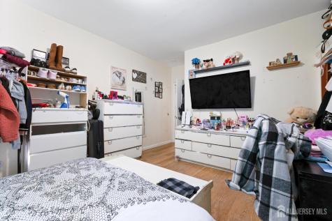 183 Walnut Street Paterson NJ 07522
