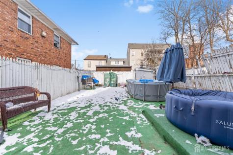 183 Walnut Street Paterson NJ 07522