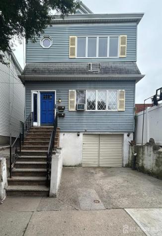 25 Caroline Avenue Clifton NJ 07011