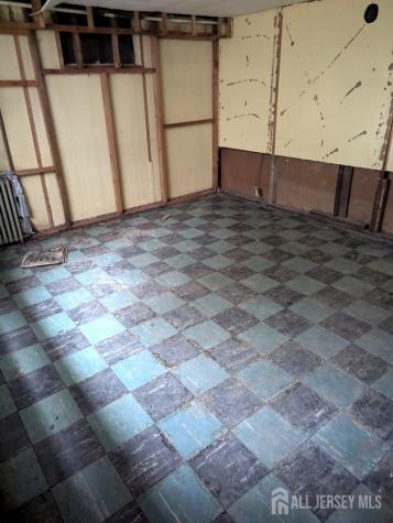 2 Darrow Street South River NJ 08882