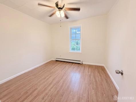 44 East Tappen Street Port Reading NJ 07064
