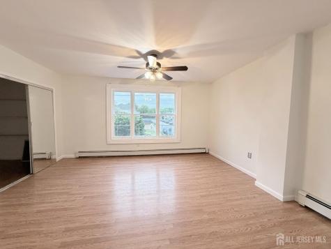 44 East Tappen Street Port Reading NJ 07064