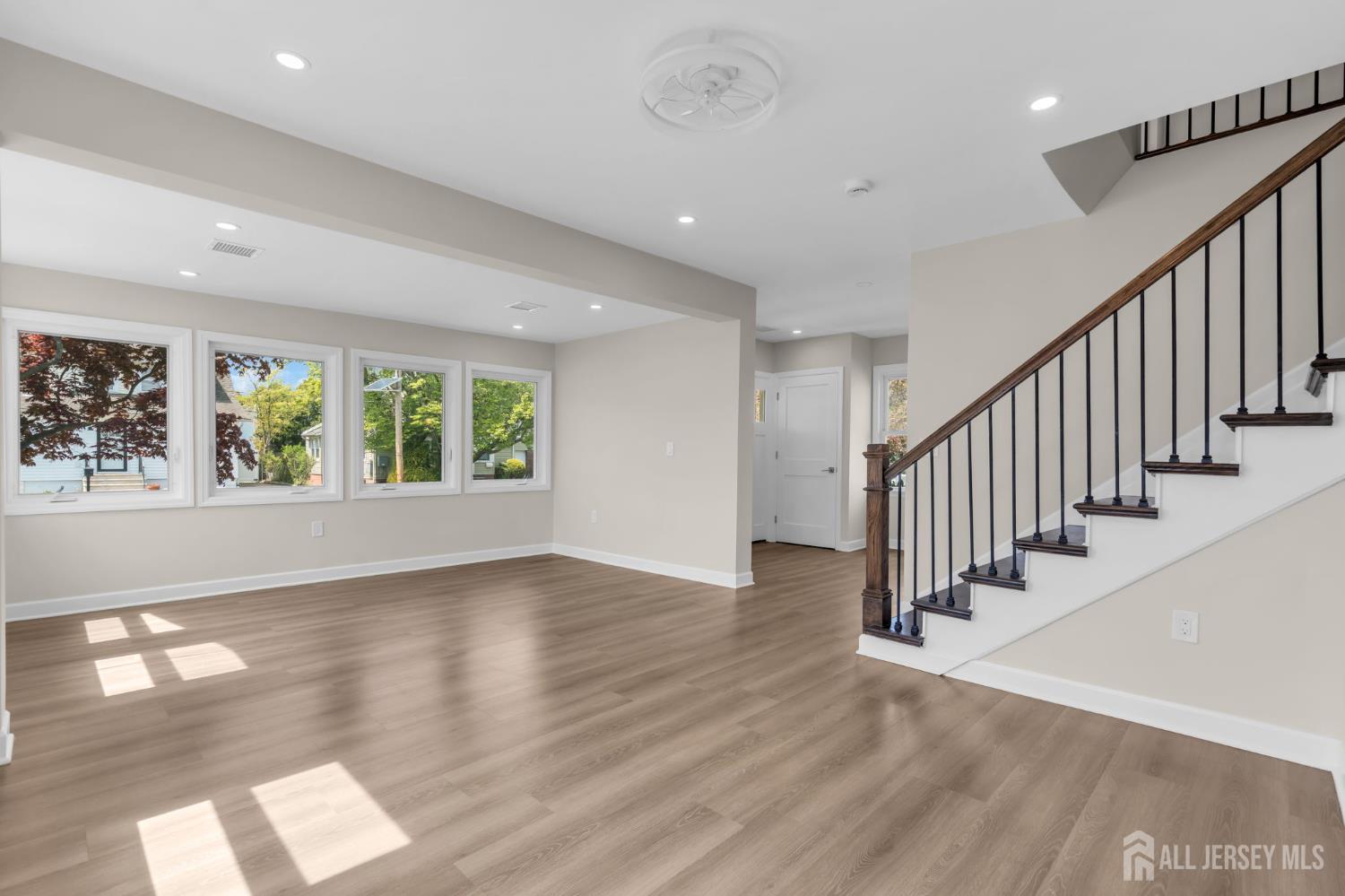 21 Market Street Edison NJ 08817