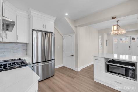 21 Market Street Edison NJ 08817