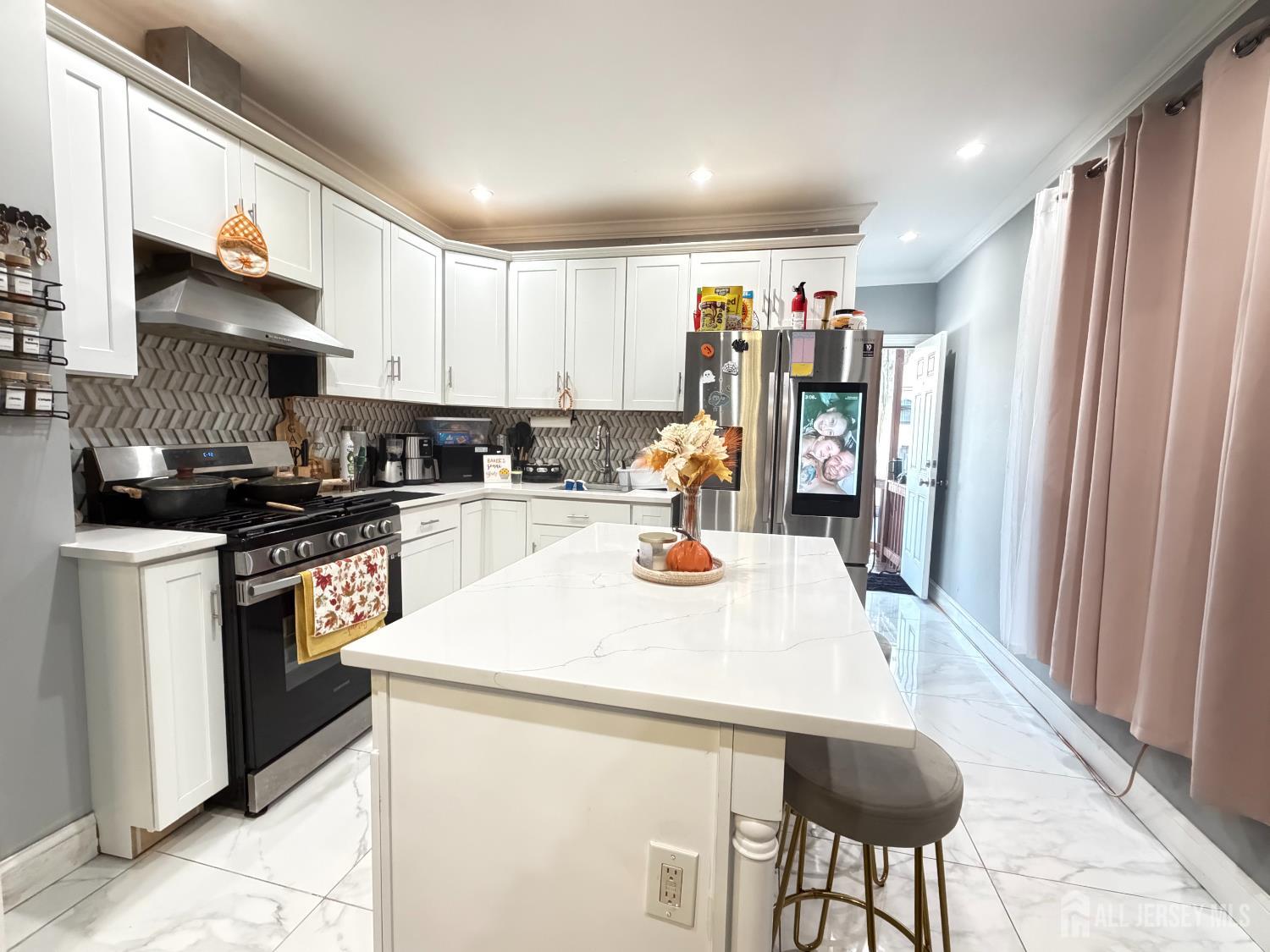 104 Catalpa Avenue Perth Amboy NJ 08861