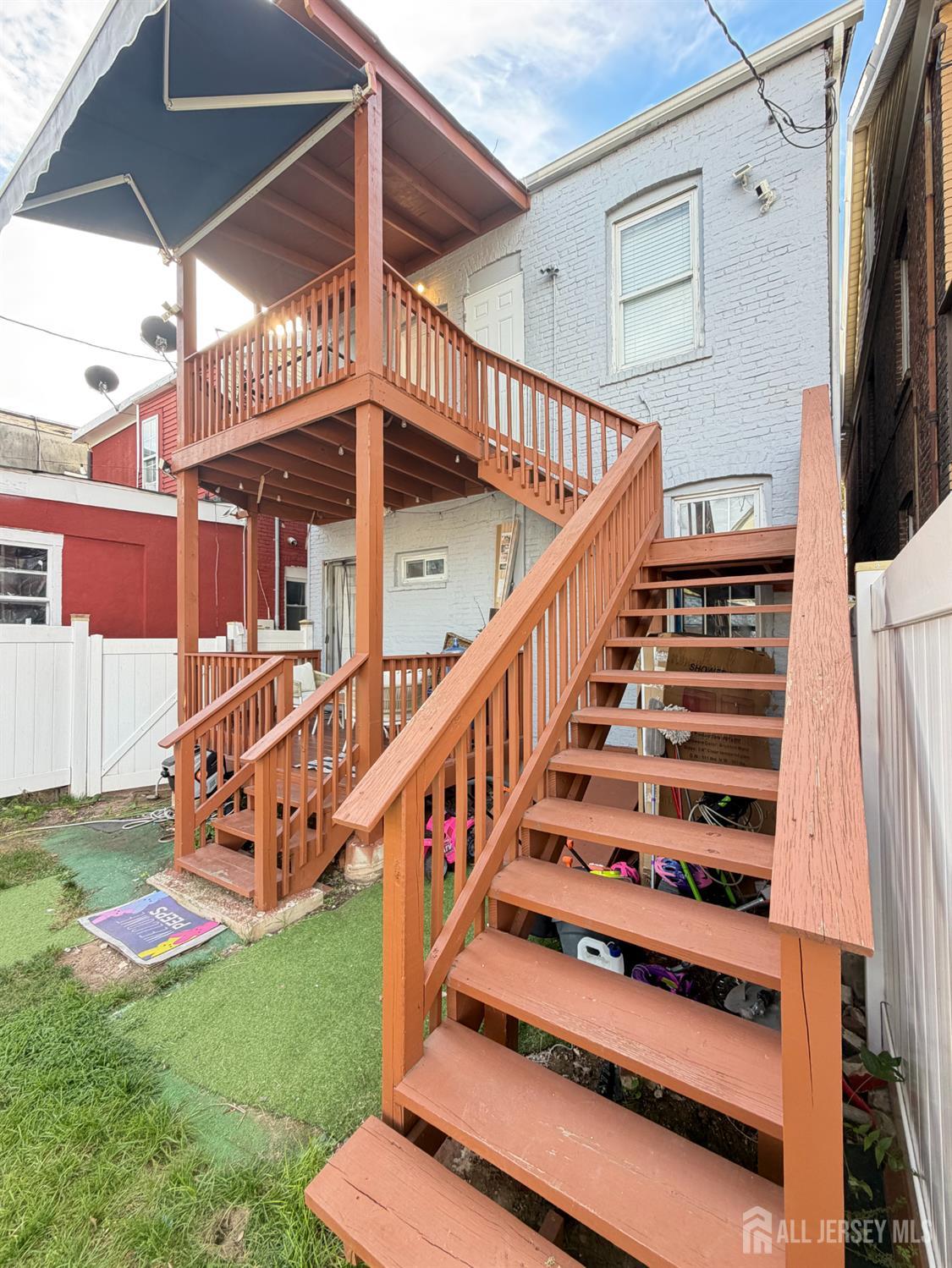 104 Catalpa Avenue Perth Amboy NJ 08861