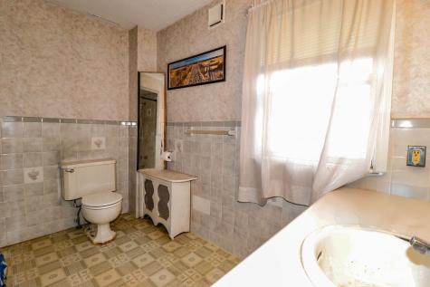 484 Old Post Road Edison NJ 08817