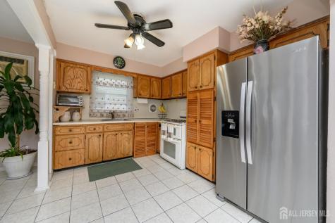 405 Kennedy Drive Linden NJ 07036