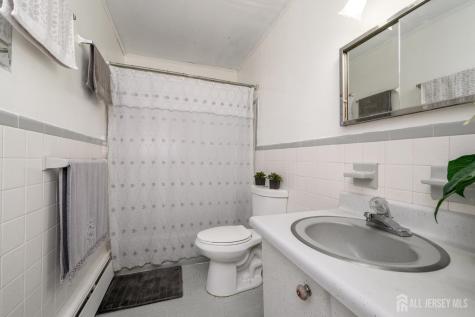 405 Kennedy Drive Linden NJ 07036