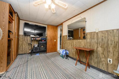 405 Kennedy Drive Linden NJ 07036