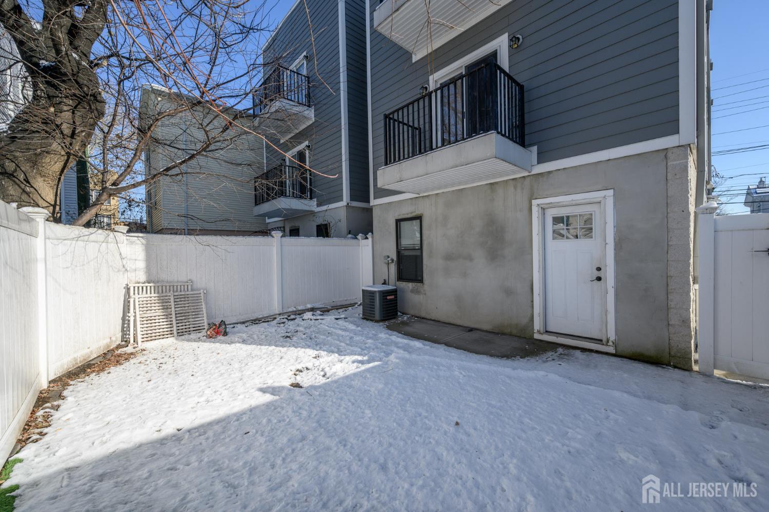 197 Garfield Avenue Jersey City NJ 07305