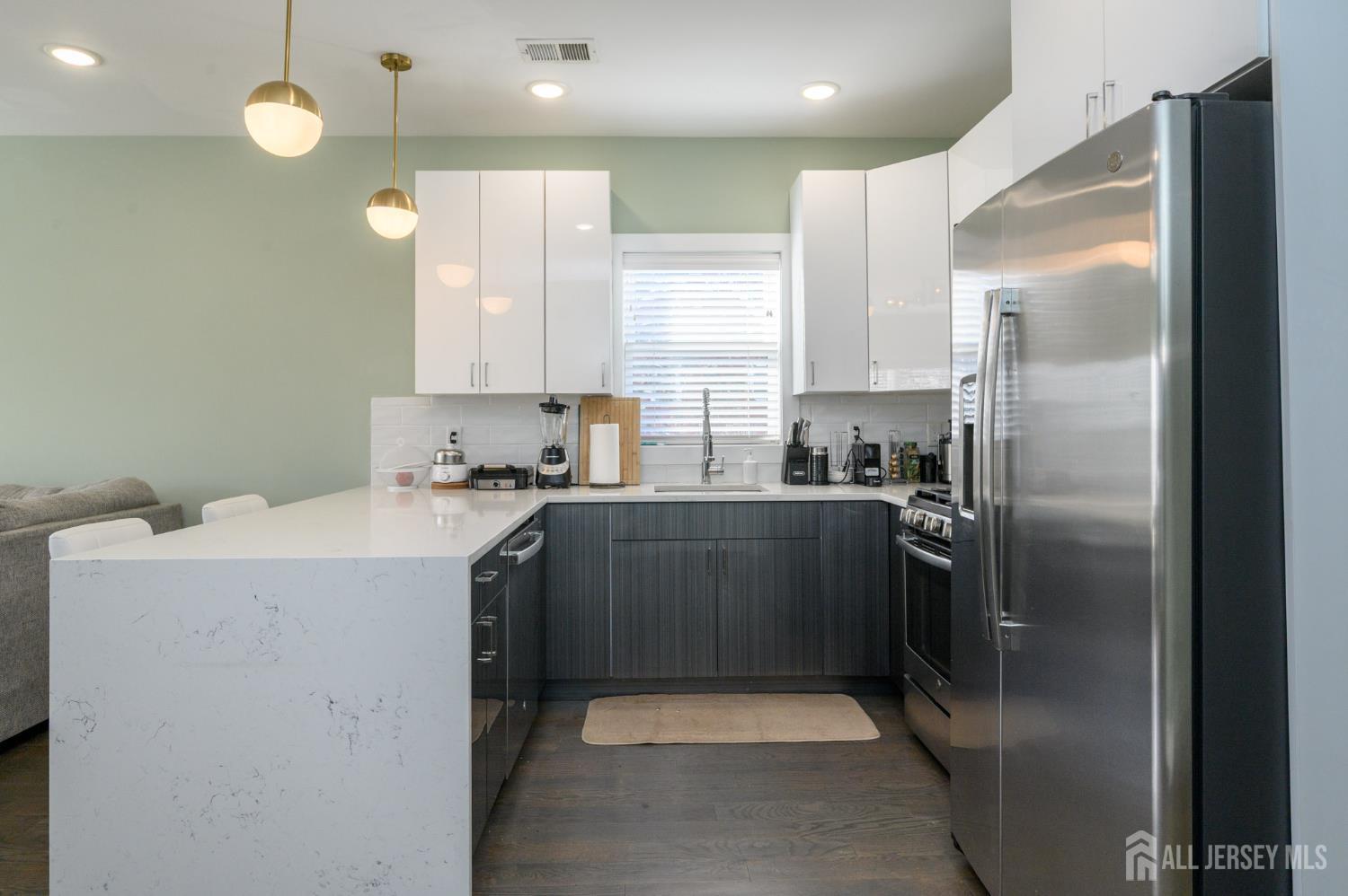 197 Garfield Avenue Jersey City NJ 07305