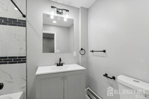 29 S 2nd Avenue S Highland Park NJ 08904