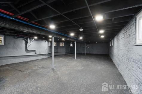 29 S 2nd Avenue S Highland Park NJ 08904