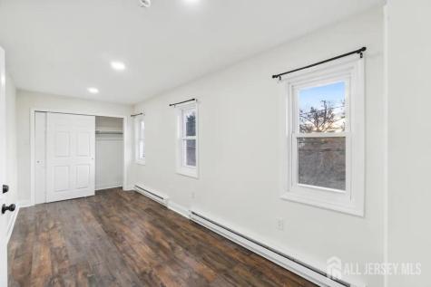 29 S 2nd Avenue S Highland Park NJ 08904