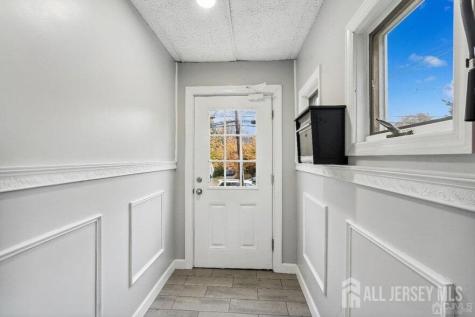 29 S 2nd Avenue S Highland Park NJ 08904