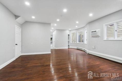 29 S 2nd Avenue S Highland Park NJ 08904