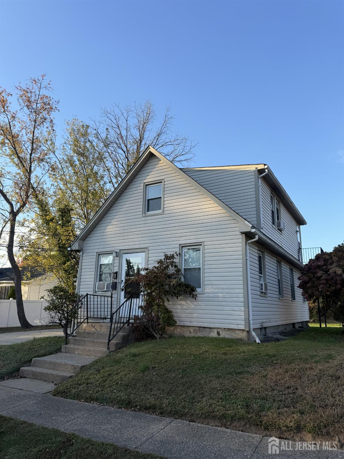 16 Lanning Street Ewing NJ 08618