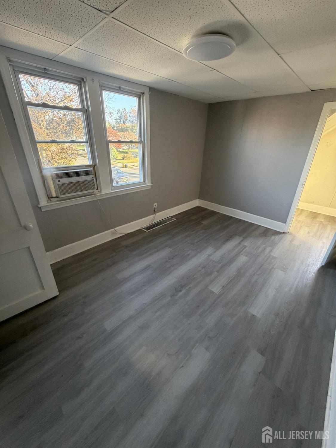 16 Lanning Street Ewing NJ 08618