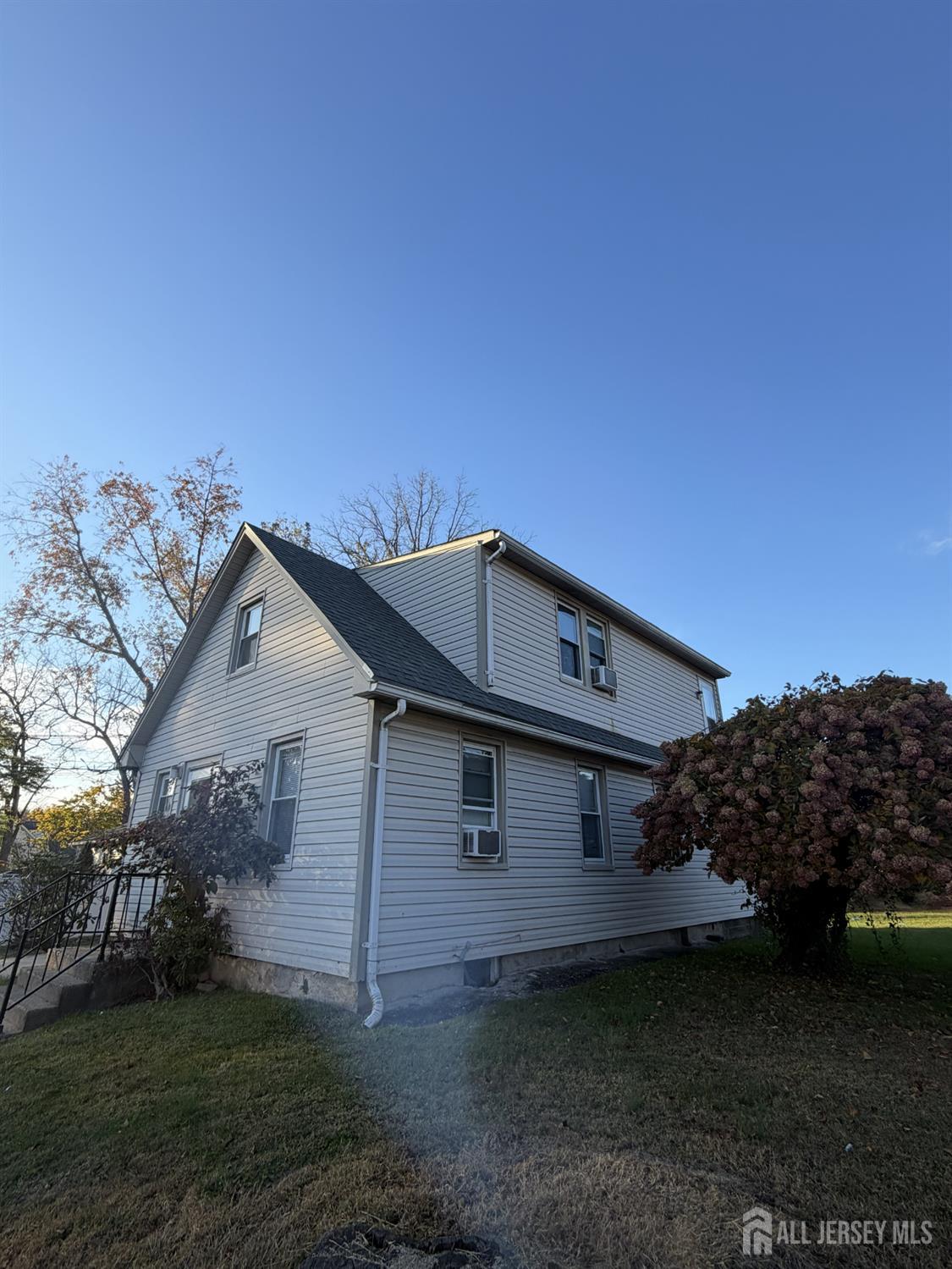 16 Lanning Street Ewing NJ 08618