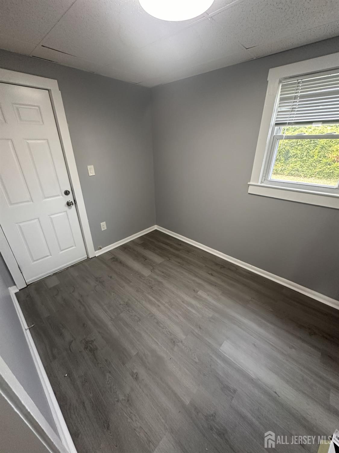 16 Lanning Street Ewing NJ 08618