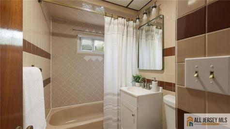 20 Crosby Avenue Edison NJ 08817