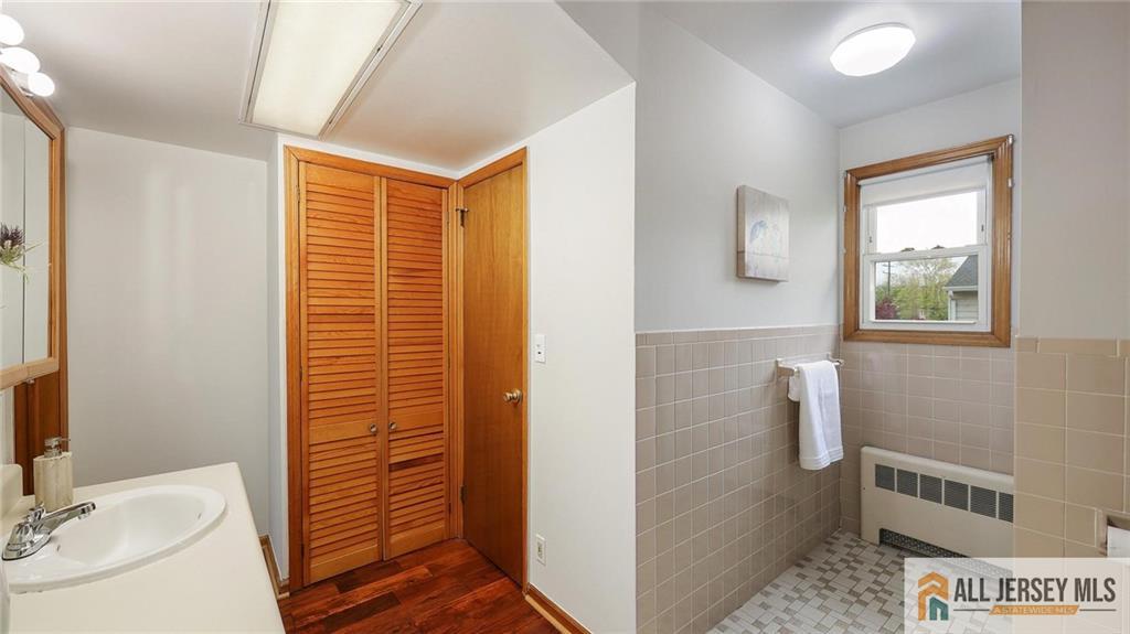 20 Crosby Avenue Edison NJ 08817