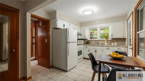 20 Crosby Avenue Edison NJ 08817