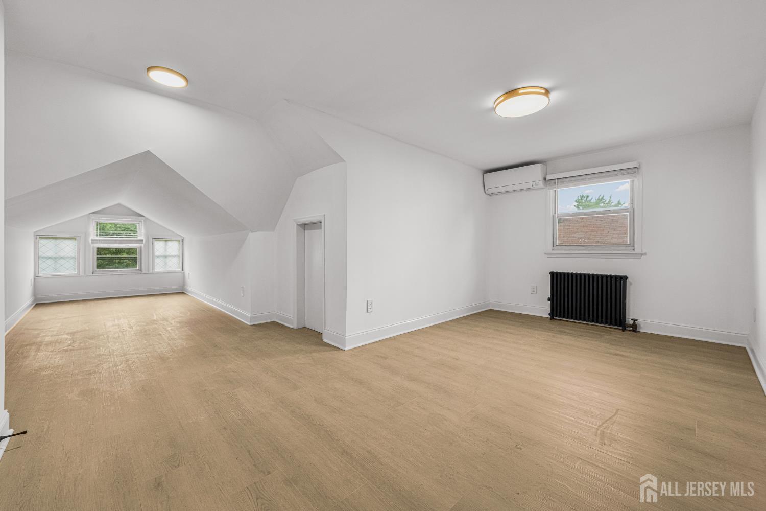 309 S 2nd Avenue S Highland Park NJ 08904