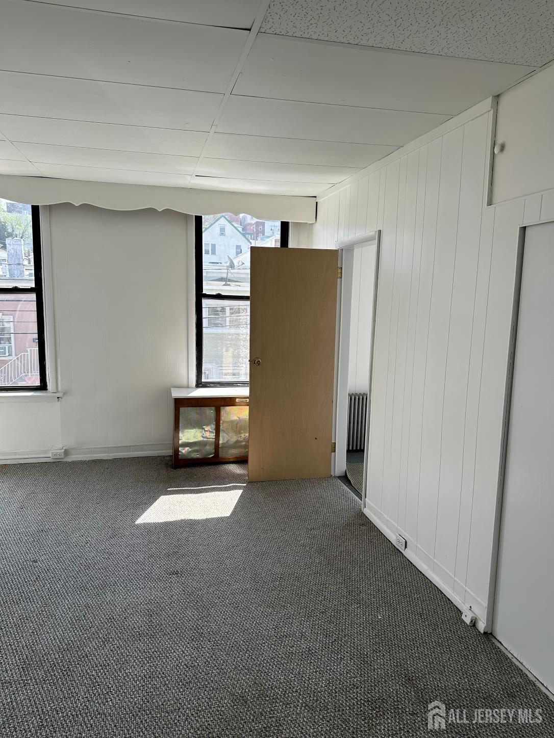 4311 Newkirk Avenue North Bergen NJ 07047