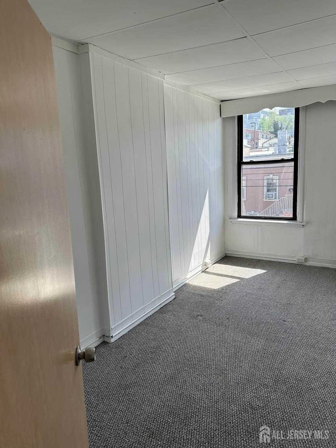 4311 Newkirk Avenue North Bergen NJ 07047