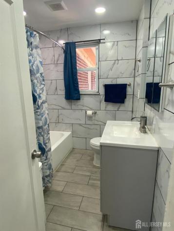 41 Elmwood Avenue Carteret NJ 07008