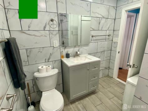 41 Elmwood Avenue Carteret NJ 07008