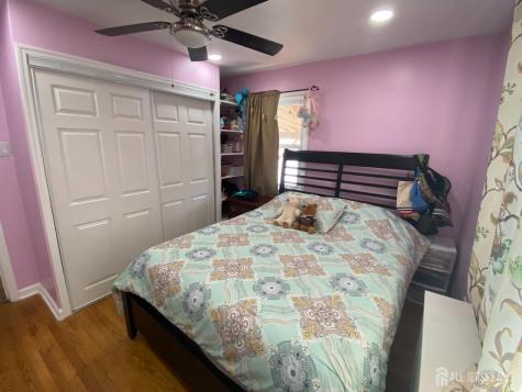 41 Elmwood Avenue Carteret NJ 07008
