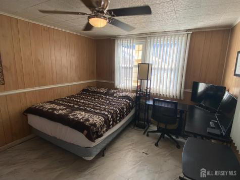 41 Elmwood Avenue Carteret NJ 07008