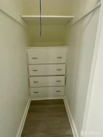 41 Elmwood Avenue Carteret NJ 07008