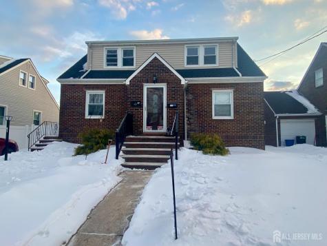 41 Elmwood Avenue Carteret NJ 07008