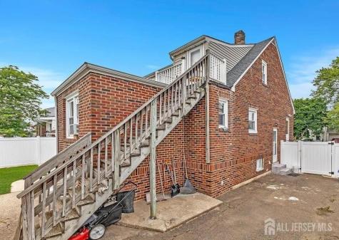 41 Elmwood Avenue Carteret NJ 07008