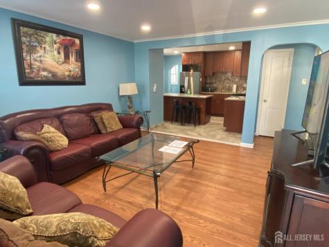 41 Elmwood Avenue Carteret NJ 07008