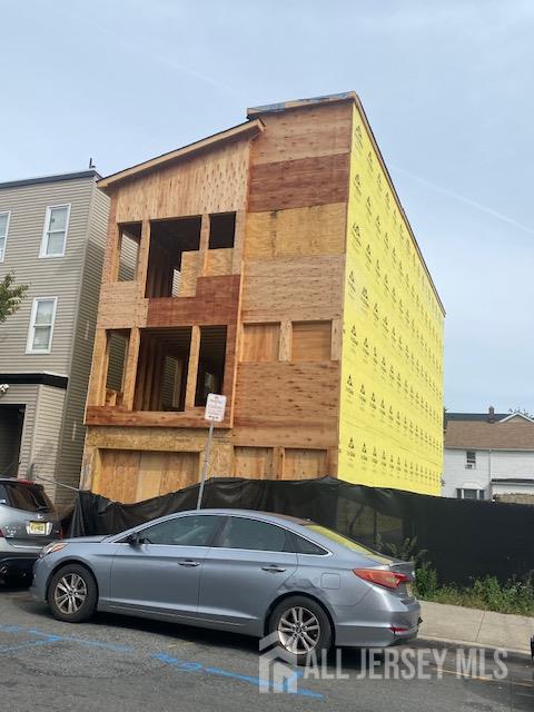 195 12th Avenue Newark NJ 07107