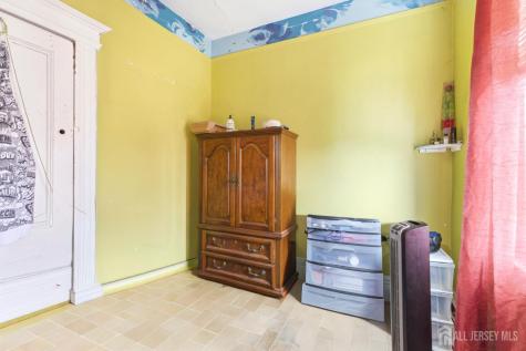 8-10 Horatio Street Newark NJ 07105