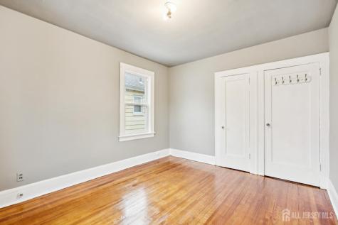 193 Hoffman Boulevard East Orange NJ 07017