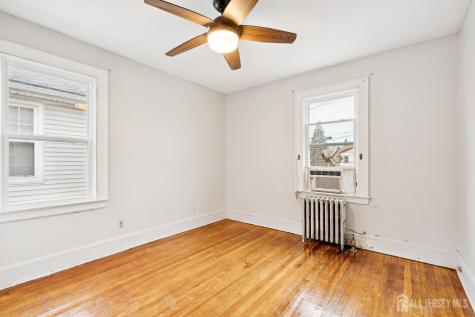 193 Hoffman Boulevard East Orange NJ 07017