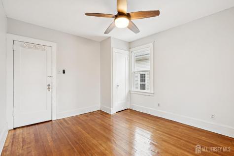 193 Hoffman Boulevard East Orange NJ 07017