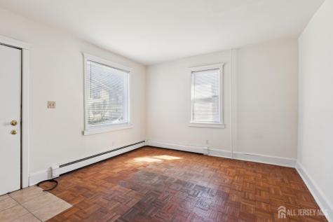 128 Whitehead Avenue South River NJ 08882