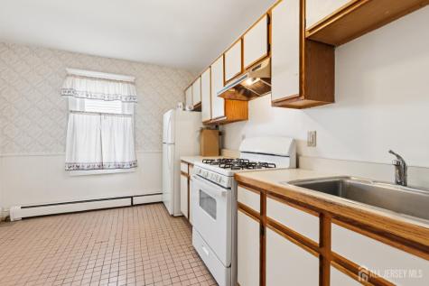128 Whitehead Avenue South River NJ 08882
