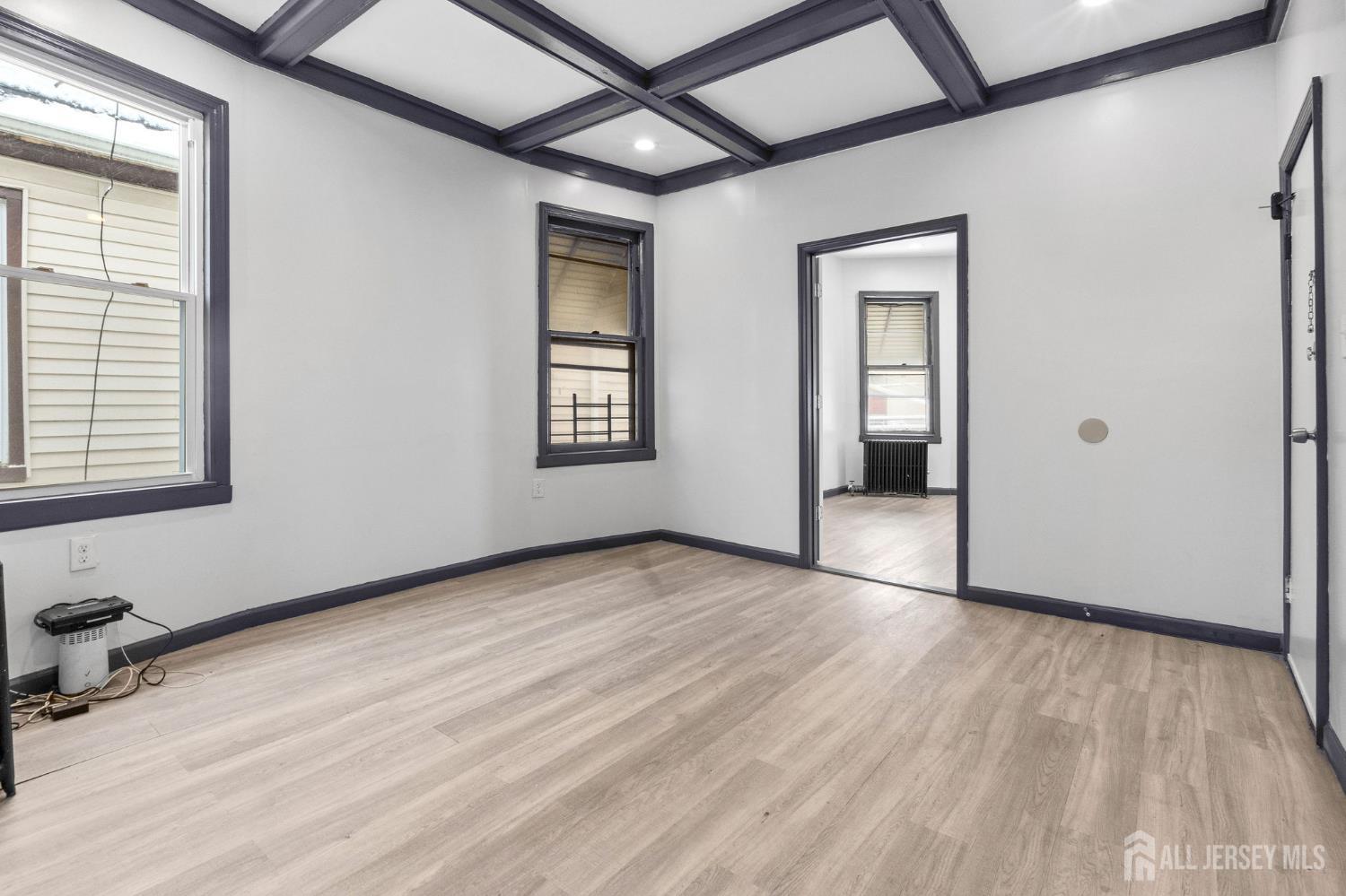 211 N 13th Street Newark NJ 07107
