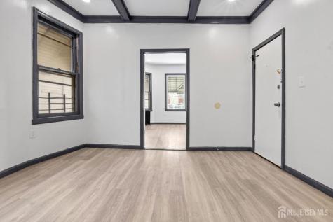 211 N 13th Street Newark NJ 07107