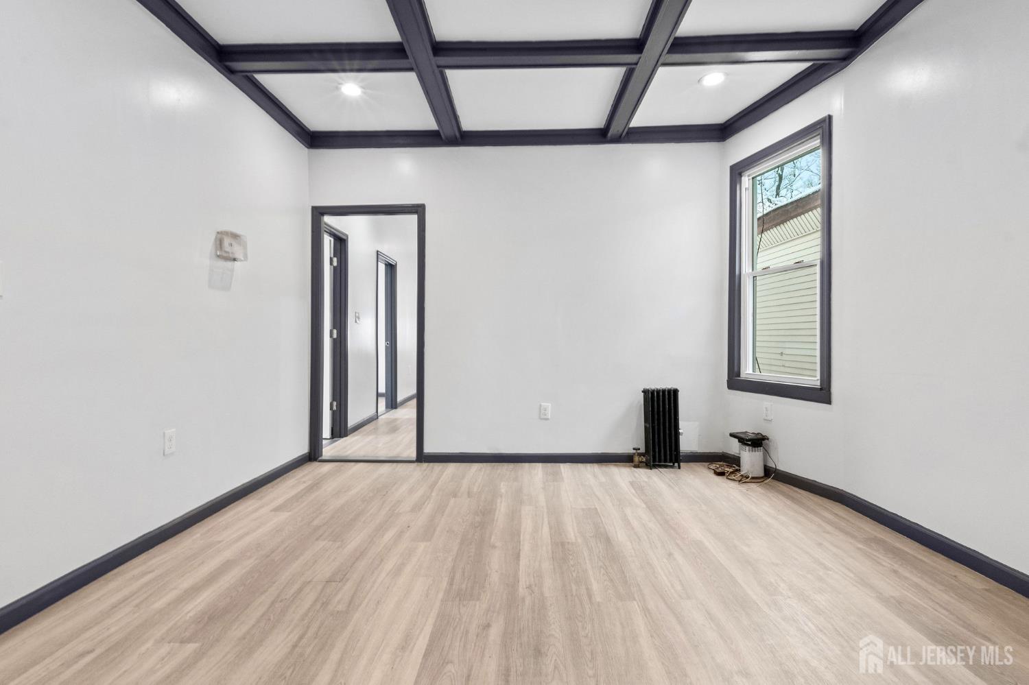 211 N 13th Street Newark NJ 07107